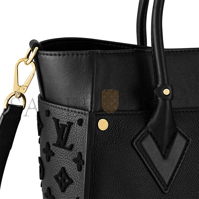 LOUIS VUITTON ON MY SIDE MM M53826 (30.5*24.5*14cm) LOUIS VUITTON ON MY SIDE MM M53826 (30.5*24.5*14cm)